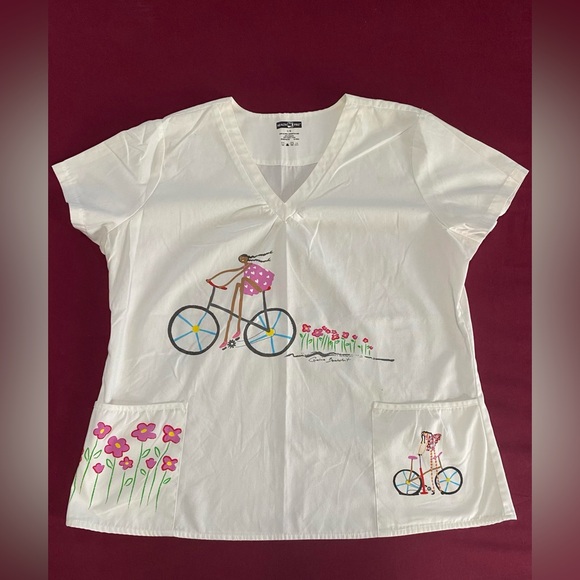 Women’s scrub top lot - Picture 3 of 8